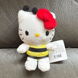 Hello kitty adorable stuffed bee with blue wings